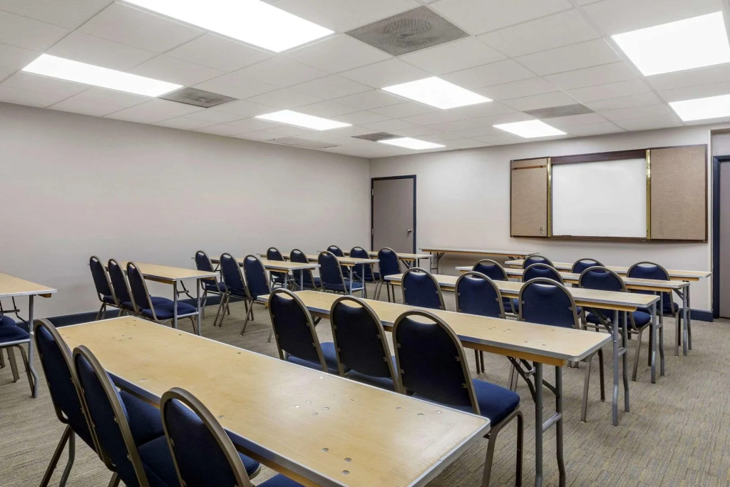 Country Inn & Suites by Radisson, Atlanta Downtown