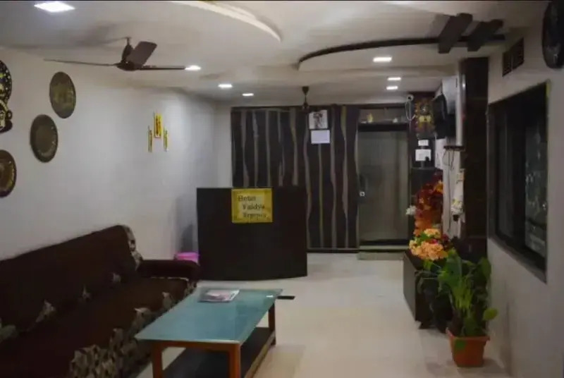 Hotel Vaidya Regency