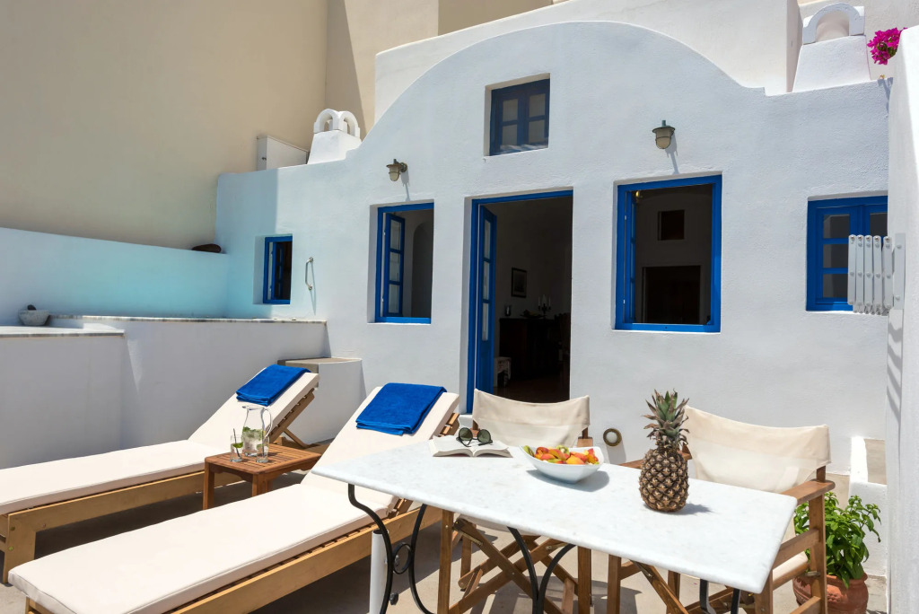 Chelidonia Traditional Villas