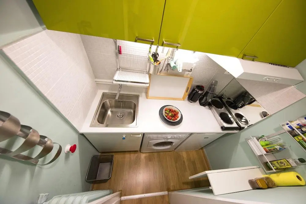 Startupper's Pad in real Athenian n.hood by VillaRentalsgr