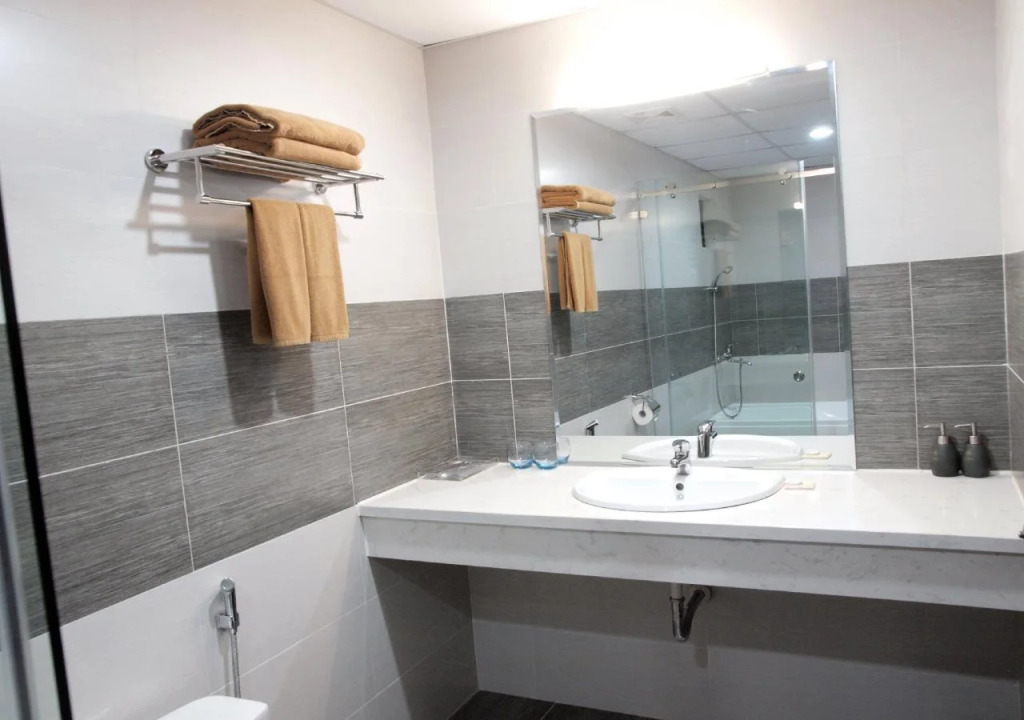 Glory Hotel My Dinh