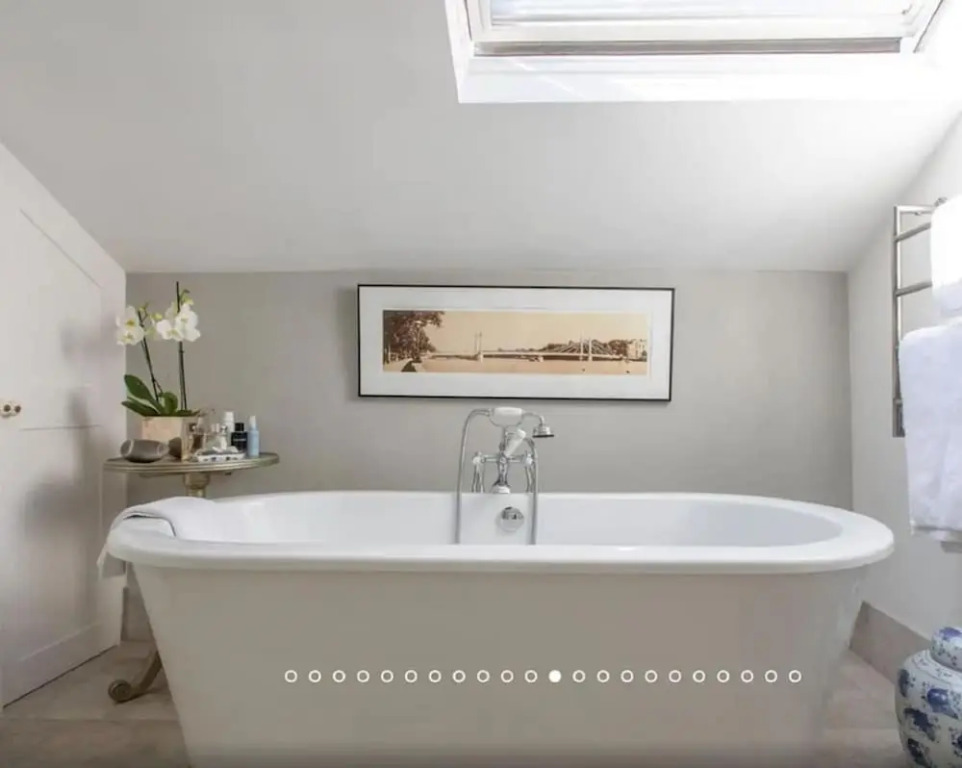 Magenta 3 Bedroom Home by Battersea Park