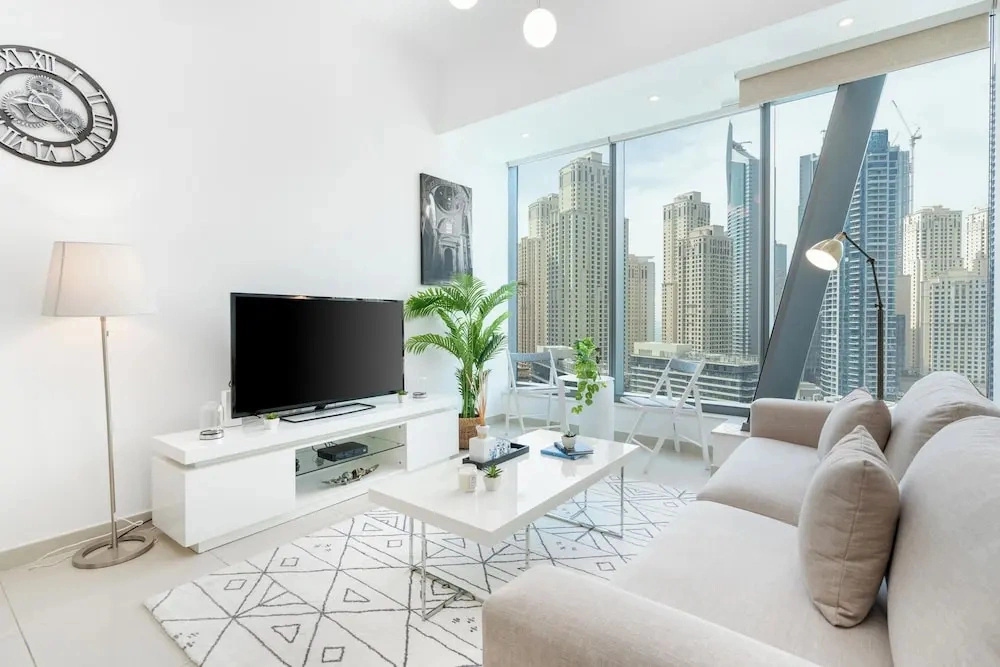 Gala Guests - Silverene Tower Apartments