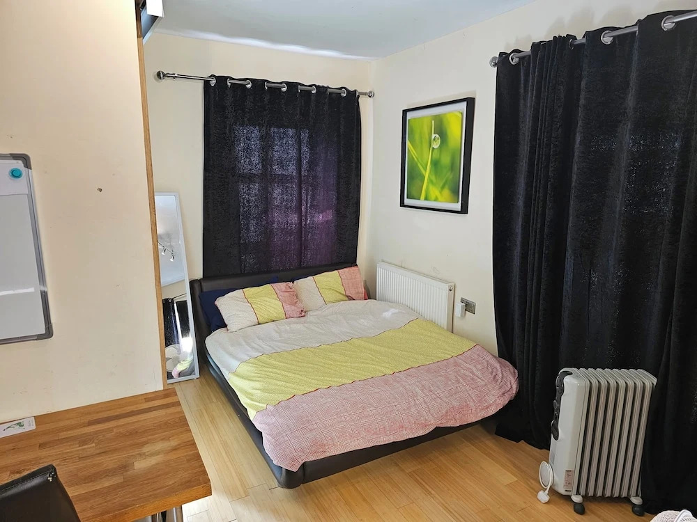 Umbrella Properties Apartment Birmingham