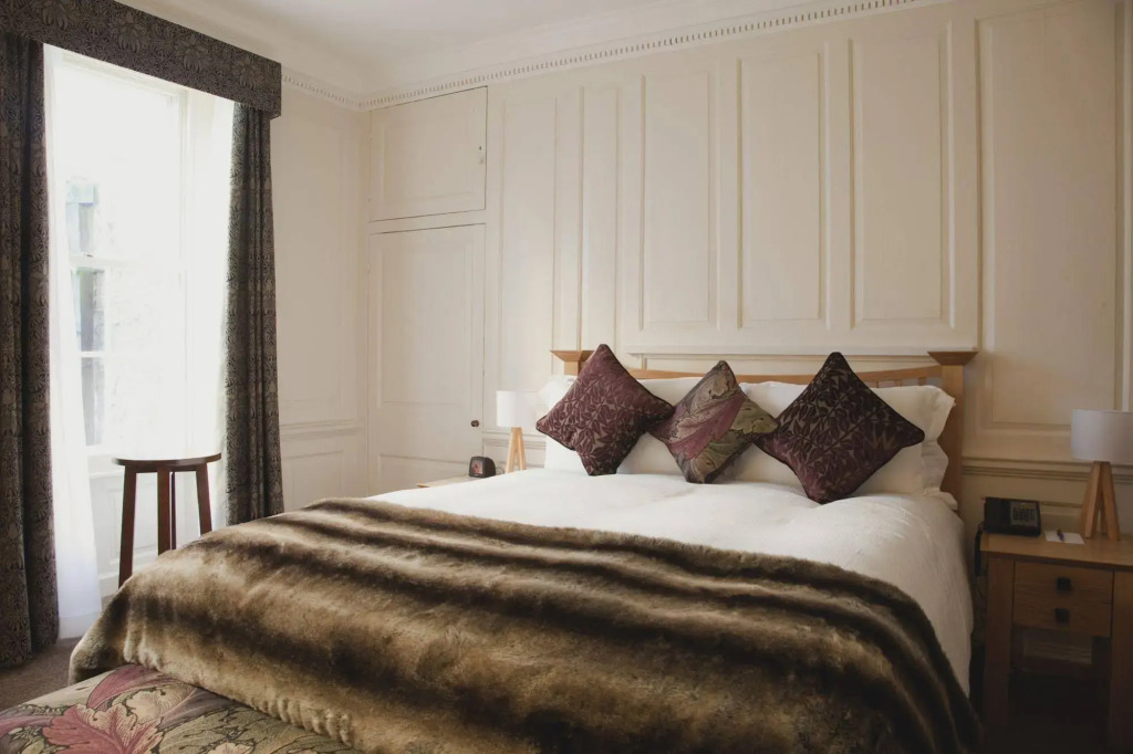 Vanbrugh House Hotel