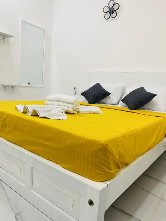 Hotel Jay R