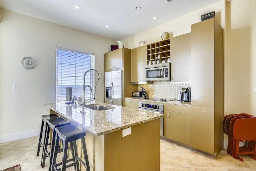 Diamond Beach 508 - Marquise 3 Bedroom Condo