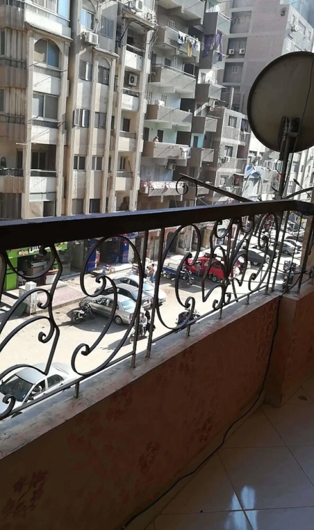 شقة مفروشة