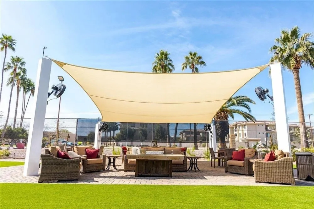114 Fully Furnished 1BR Suite-Prime Location! by RedAwning
