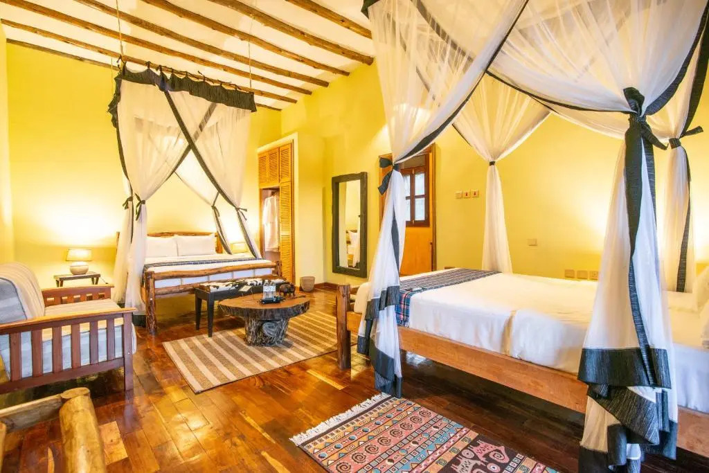 Buffalo Safari Lodge