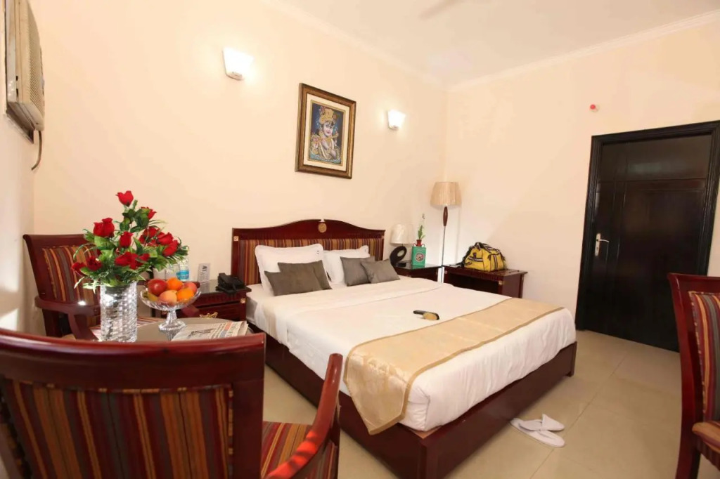 Hotel Kridha Residency - Opposite Prem Mandir Vrindavan