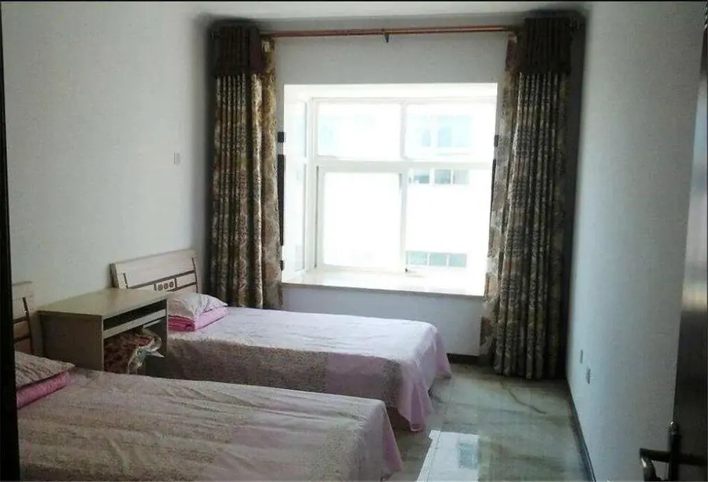 Xingcheng Xinyuan Family Hotel