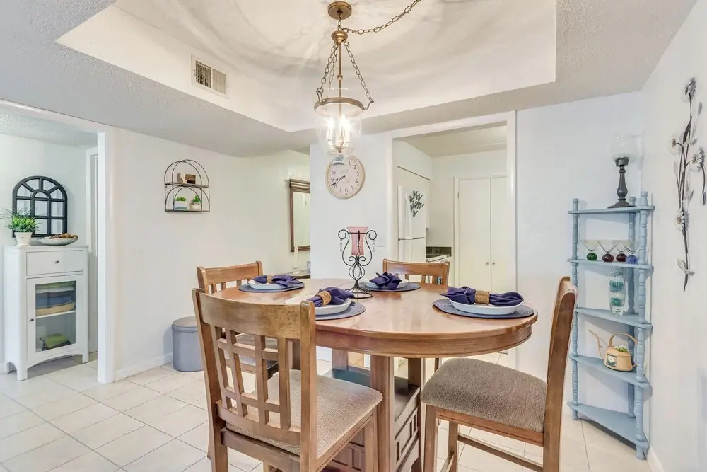 Waterfront Community w/ Perks: Mary Esther Condo