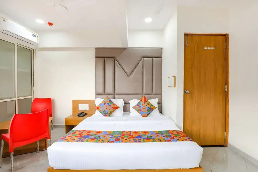 FabHotel Crystal I - Gandhinagar