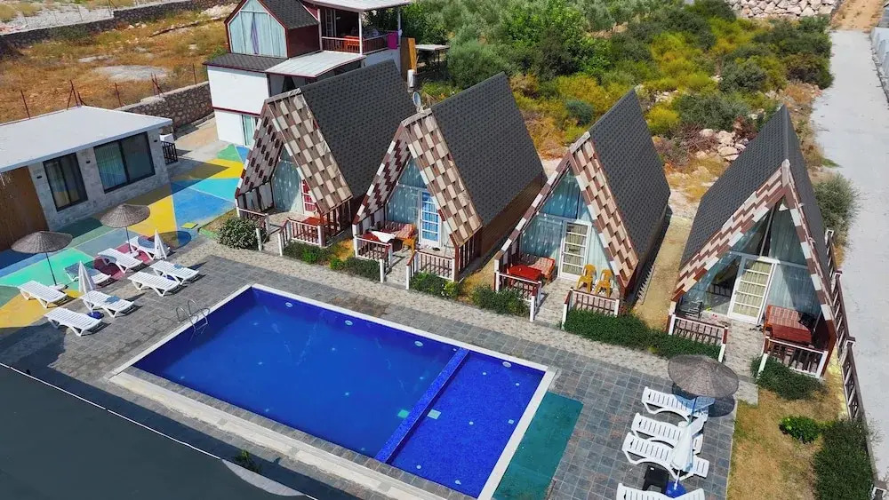 Bu Bungalow Hotel