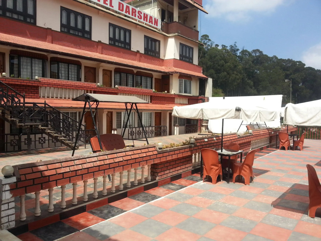 Darshan Hotel
