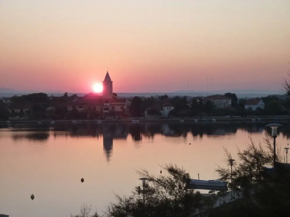 Ljilja - 10m From the sea With Parking - A3