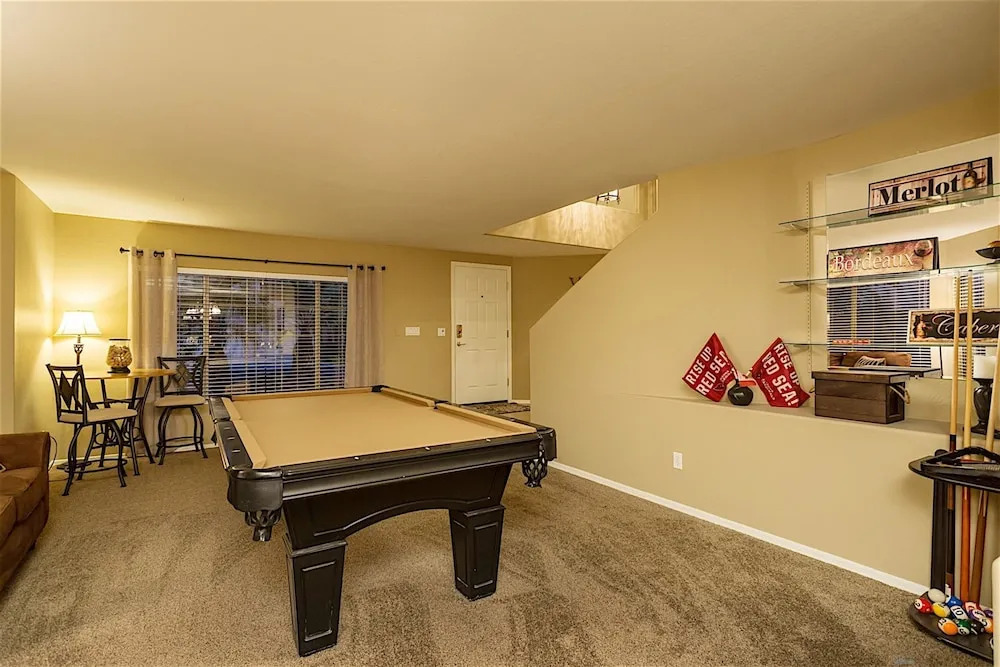 Litchfield Manor BR by Casago