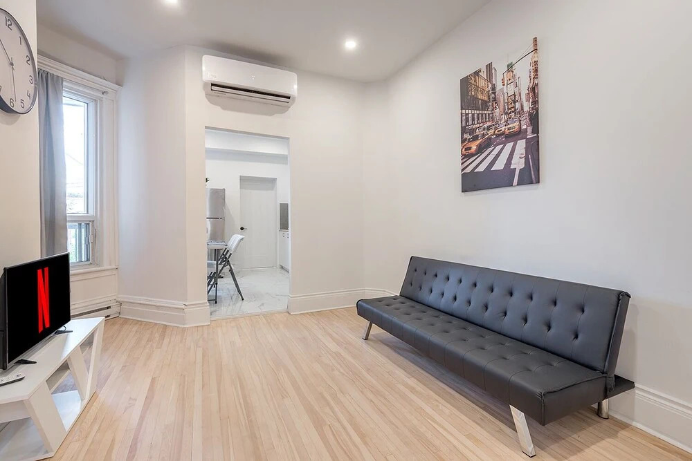 BRIGHT COZY 4Bed in the Heart of MileEnd