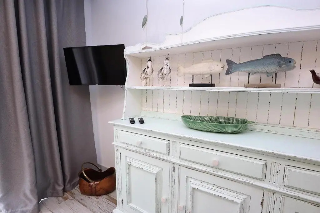 Apartamentos Beco dos Quartinhos - FREE WIFI - NETFLIX - BY BEDZY