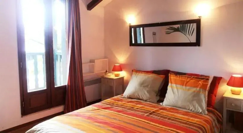 Rental Villa Mimosas - Urrugne