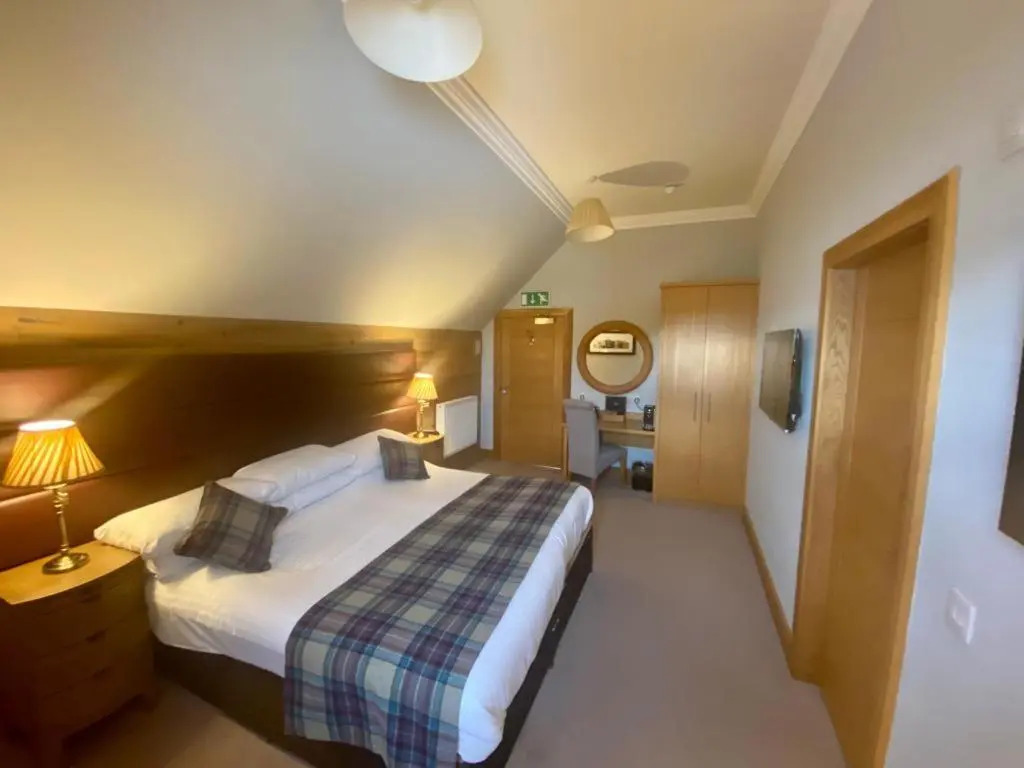 Ravelston House