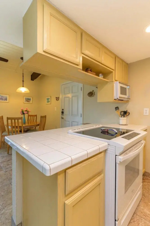 Tiki 254 - Beachfront Getaway With Heated Pools 1 Bedroom Condo