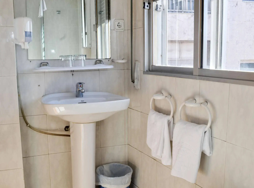 Hostal Cataluña