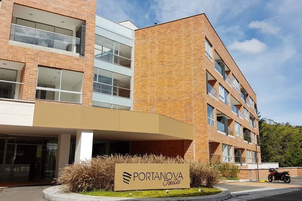 PORTANOVA Suites by ADVENTU