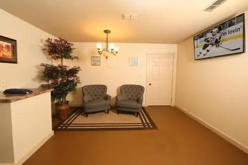 Ivy Falls 9 6 Br cabin by RedAwning