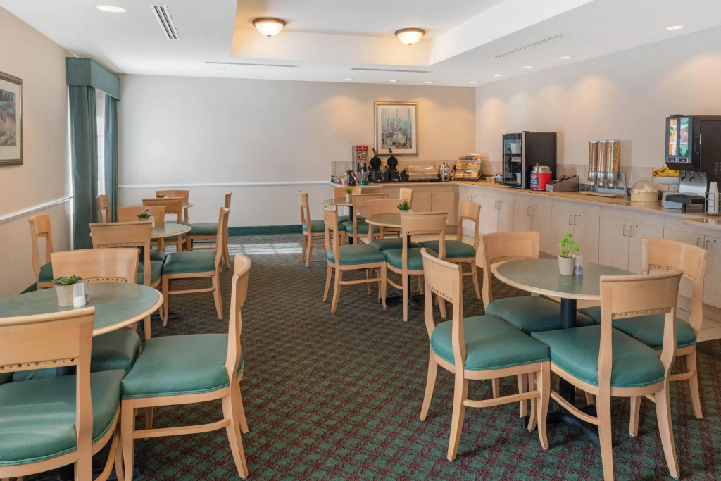 Stay Well Inn & Suites