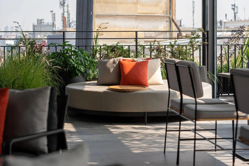 Umbral, Curio Collection By Hilton