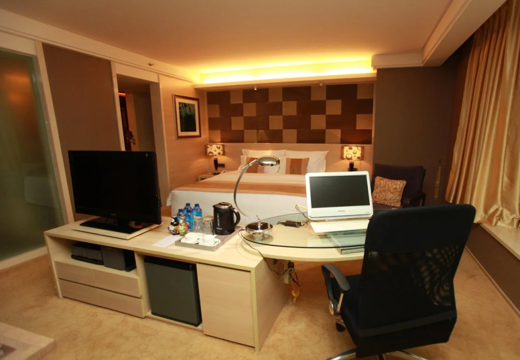 Warner Boutique Hotel