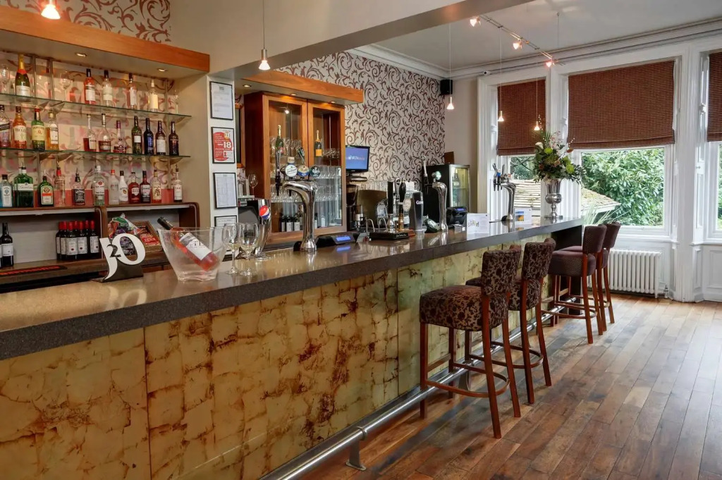 Burn Hall Hotel
