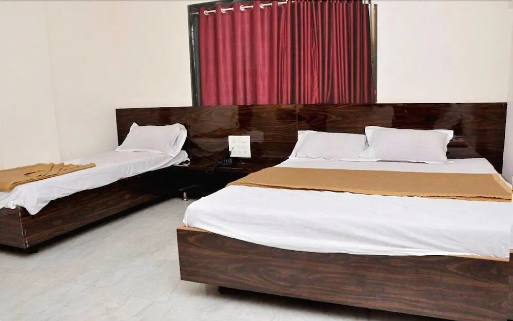 Hotel Sai SK Palace
