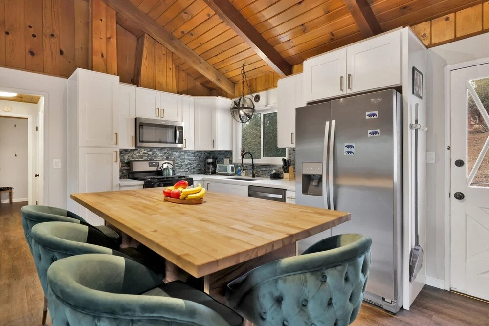 2134-ursa Major 2 Bedroom Home by RedAwning