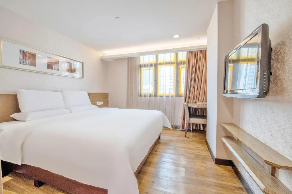 Shenzhen Futian Huaqiang South Feiyuan Hotel