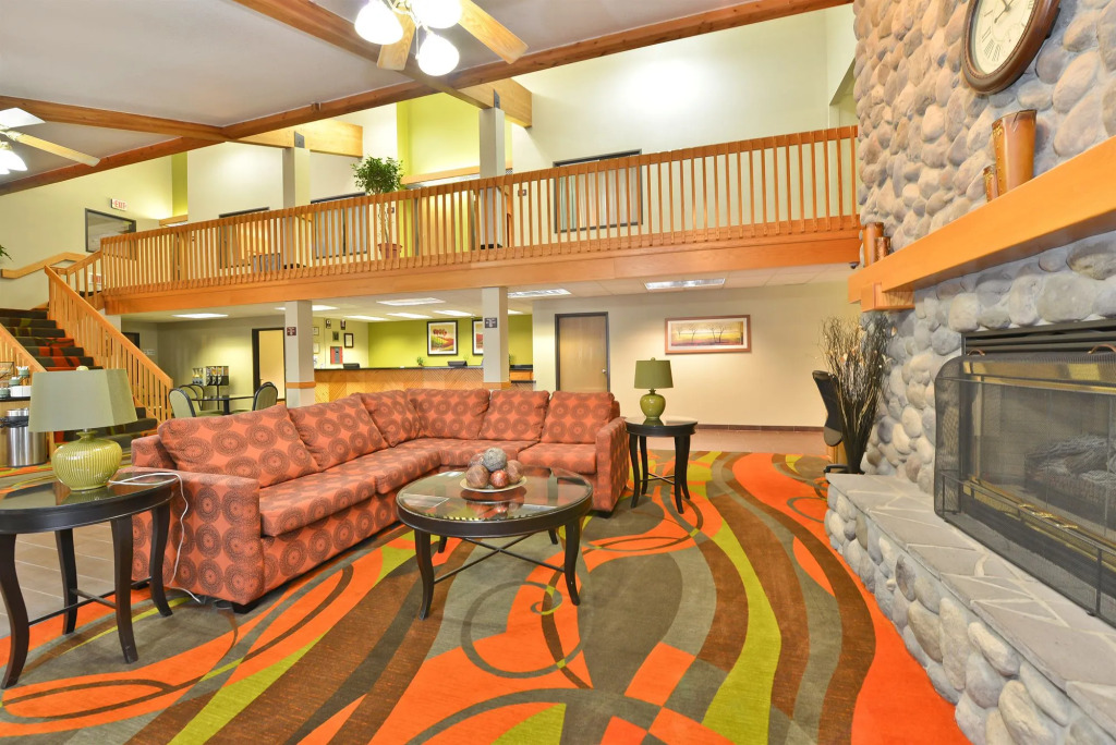 Ramada Platte City Kci Airport