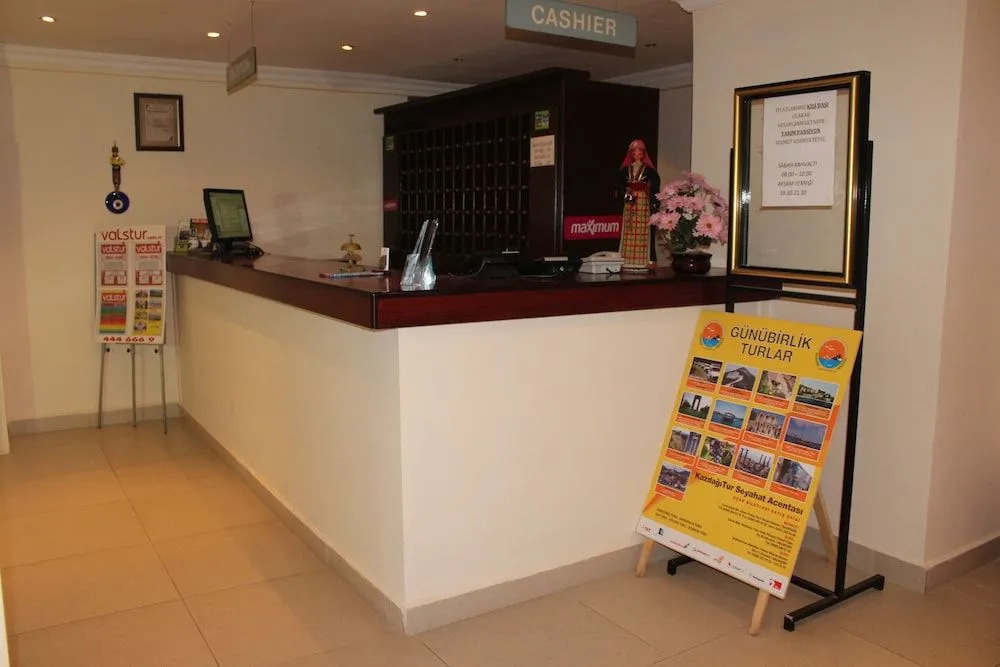 Rena Hotel