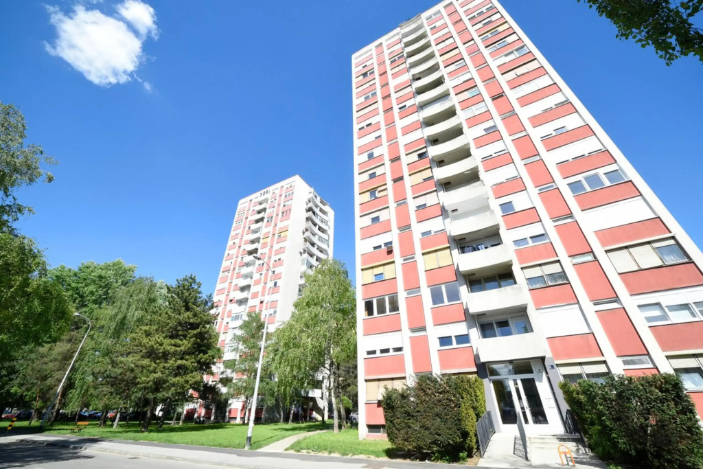 Apartments High