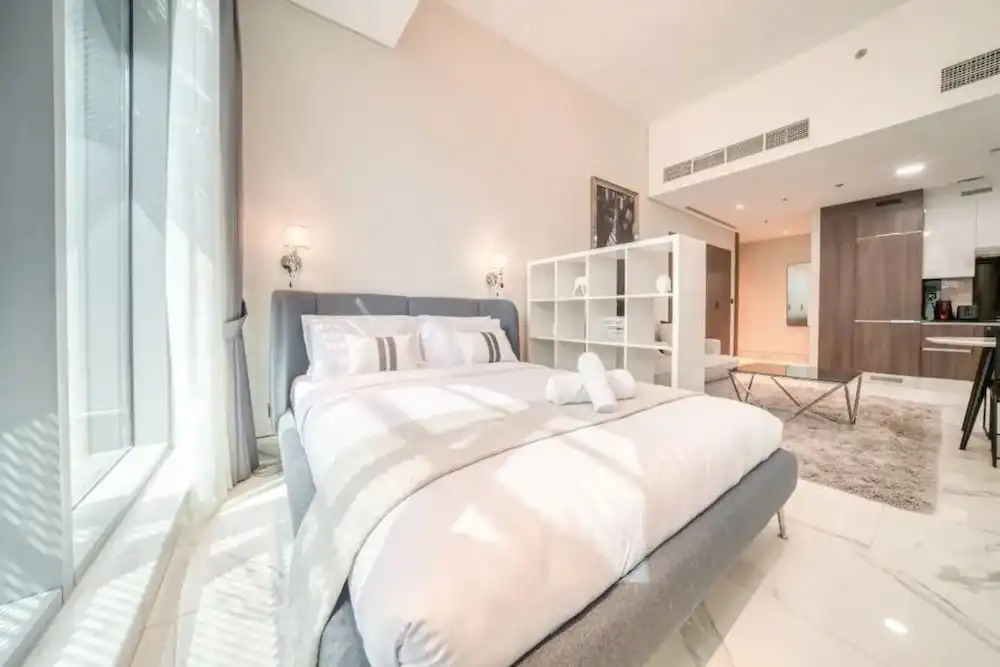 Stunning J-One Tower Studio