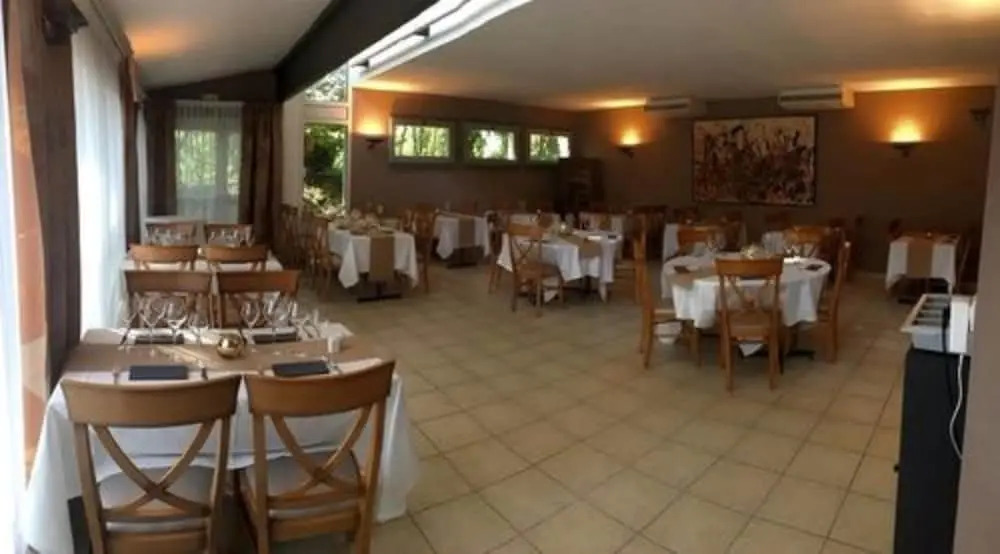 Logis Le Relais de la Voie Sacrée