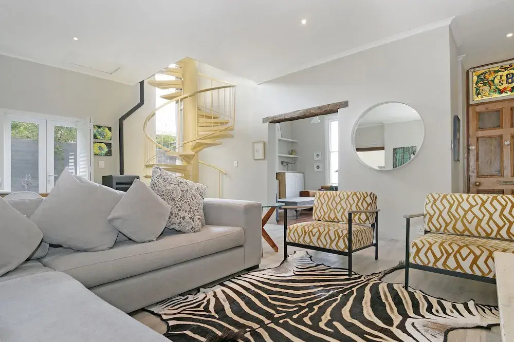 The Gordon Townhouse