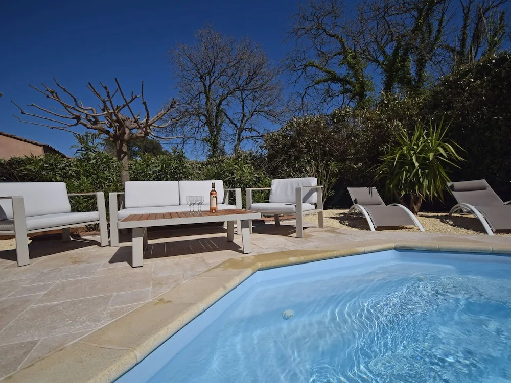 Cozy Holiday Home in Cogolin With Heated Pool