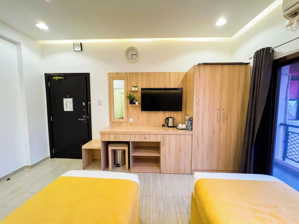 24 Gold Hotel