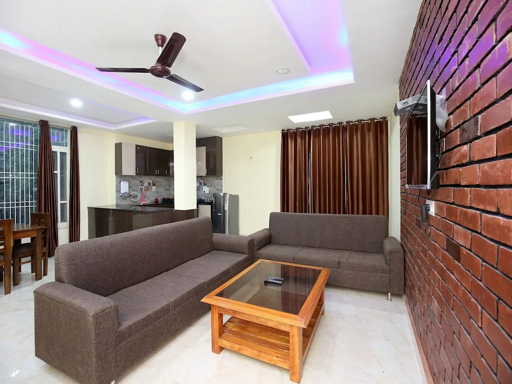 OYO 13676 Home Duplex 2BHK Hill Crest Kasauli
