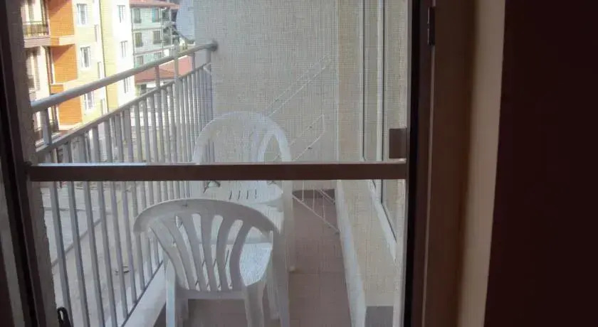 Krasi Apartments in Perla Complex