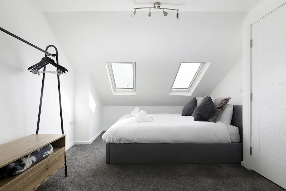 Modern Central Laines 2 Bed In The City