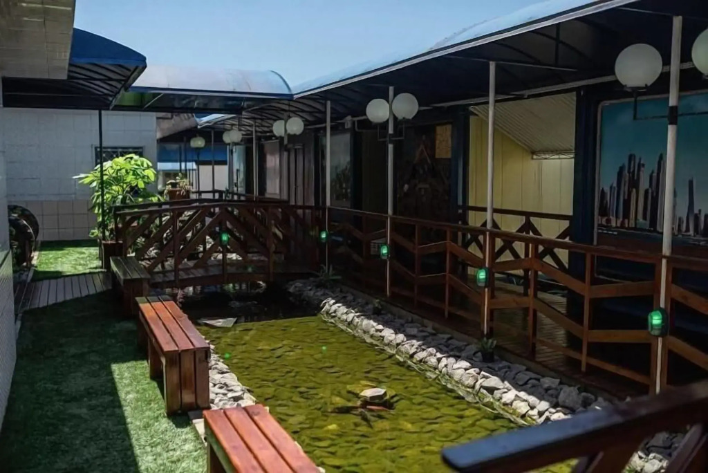 Eco Hotel