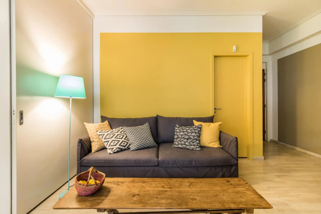 Elegant Retreat in Kolonaki - Renovated April 2026